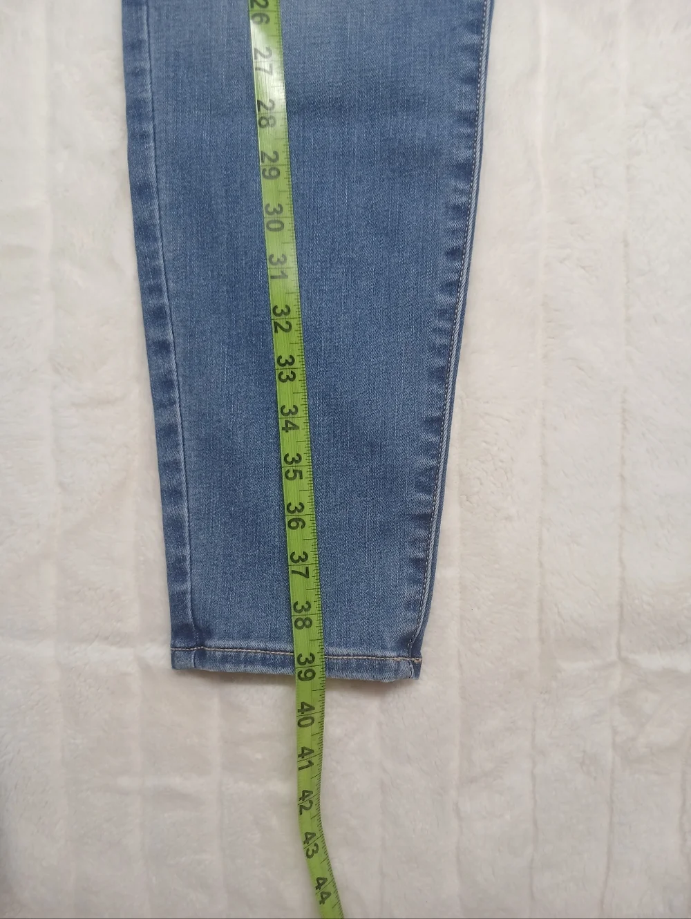 American Eagle High Rise Jegging Light Wash Jeans Size 16 - Picture 9 of 9